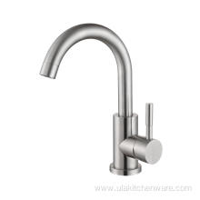 18/10 single level basin faucets